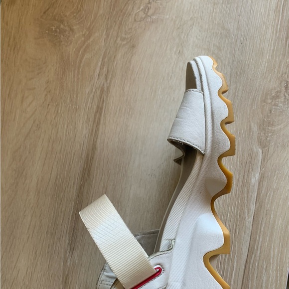 Sorel sandals - Picture 5 of 6